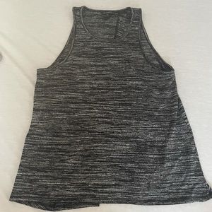 Dynamite criss cross Grey tank in small